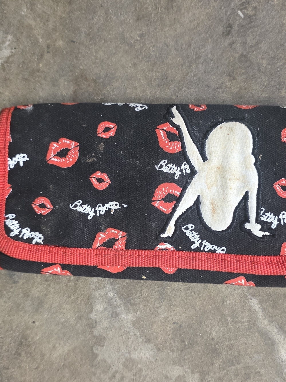 Betty Boop Black & Red Kiss Wallet